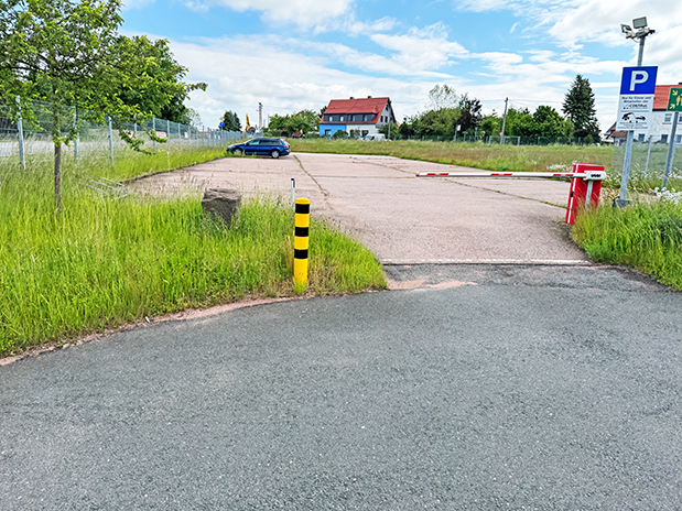 Gewerbeimmobilie_Frankenberg_Parken2_Senneke-Industrieauktionen